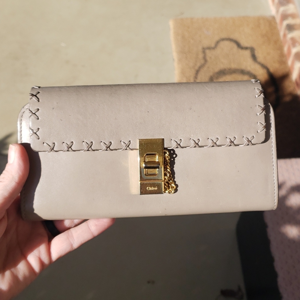 💞Neutral Chloe Long Wallet💞 - Picture 10 of 12